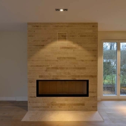 Kamin-Verblendung-Travertin-Troja-hell