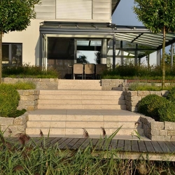 Blockstufen-aus-Travertin-Troja-Hell-(6)