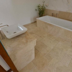 Fliesen römischer Verband, Travertin Troja hell (3)