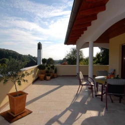 Terrassenplatten-römischer-Verband-Travertin-Troja-hell-(2)