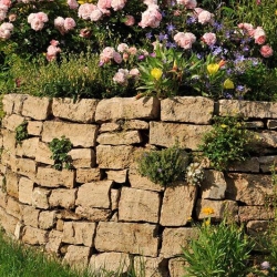 Mauersteine-Troja-Travertin-(3)