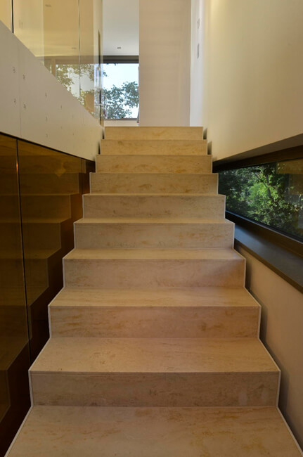 Treppe aus Naturstein