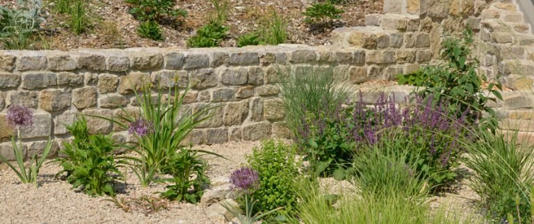 Gartengestaltung bei Hanglage 16 Ideen mit Bildern für den Hanggarten